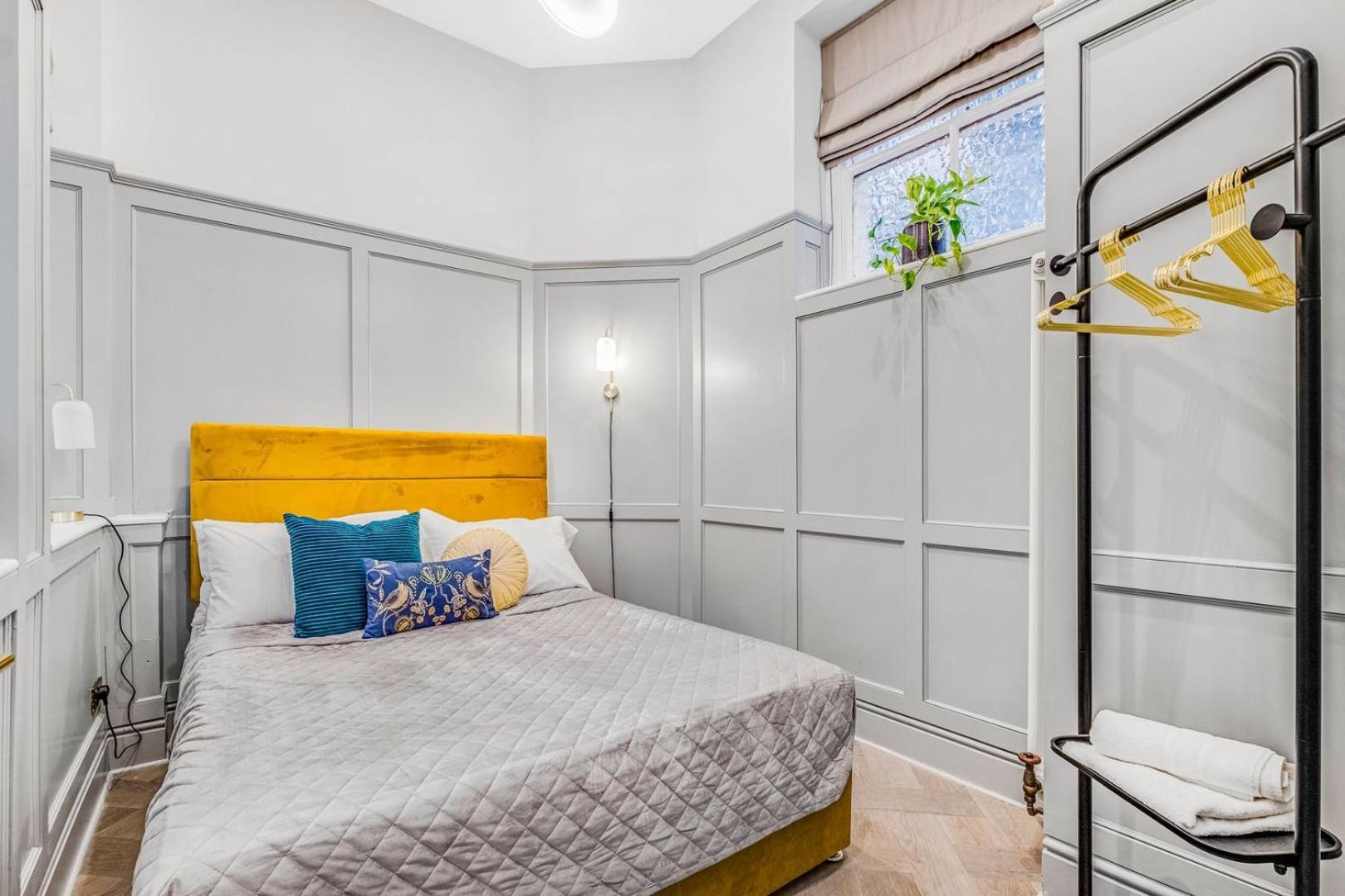 Kings Road Stylish Apartment In Chelsea Londra Dış mekan fotoğraf