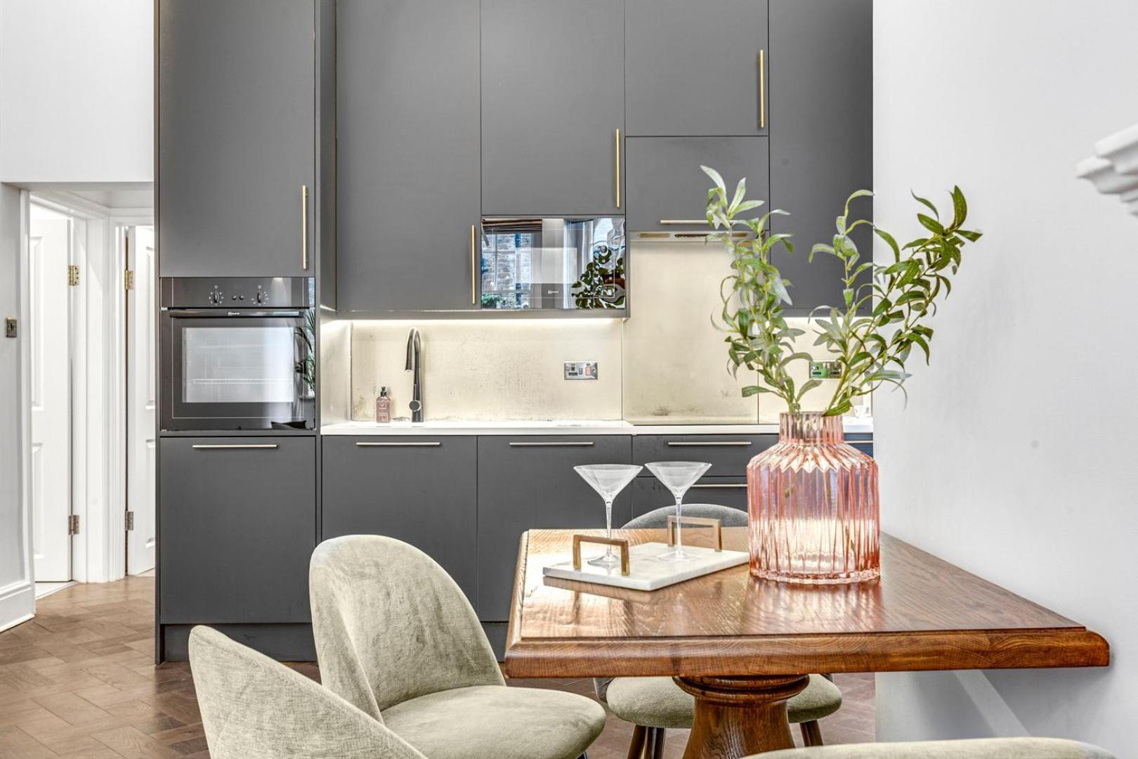 Kings Road Stylish Apartment In Chelsea Londra Dış mekan fotoğraf